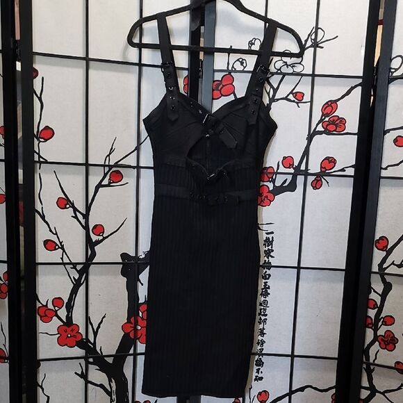 House Of CB Octavia Bandagr Dress In Black. - Picture 2 of 15